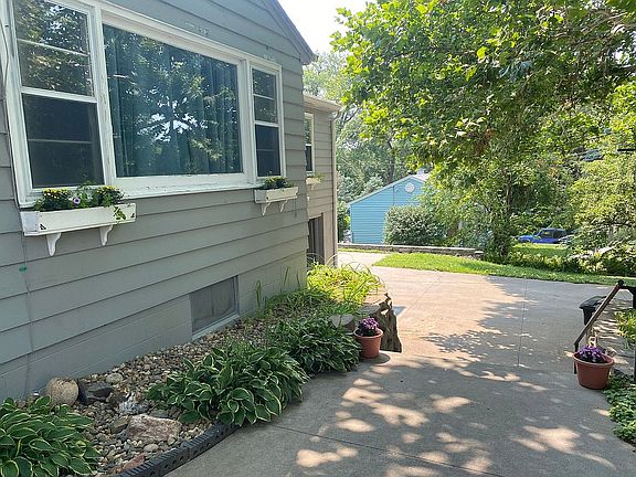 3rd image of 7317 Lawndale Dr