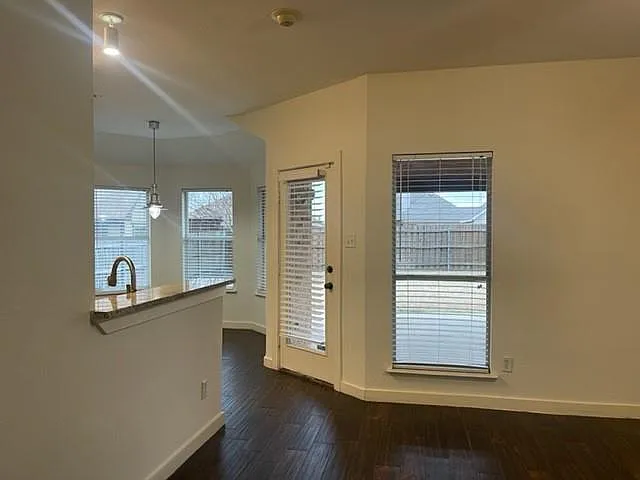 310 Millstone Dr — Photo 18