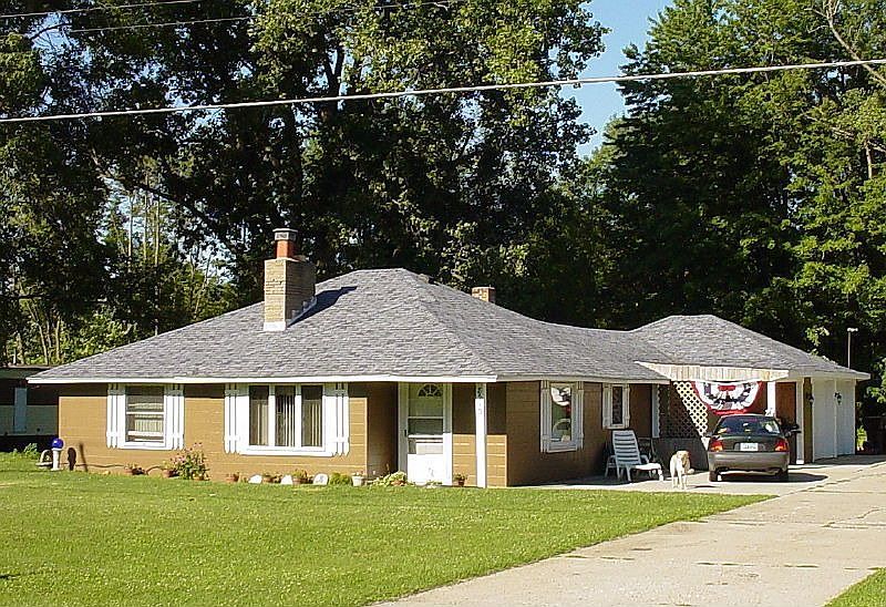 8510 Saginaw St