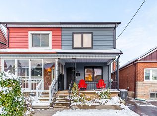 125 Kane Ave, Toronto, ON M6M 3N1