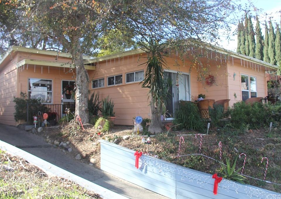 1st image of 2242 Loveland Dr