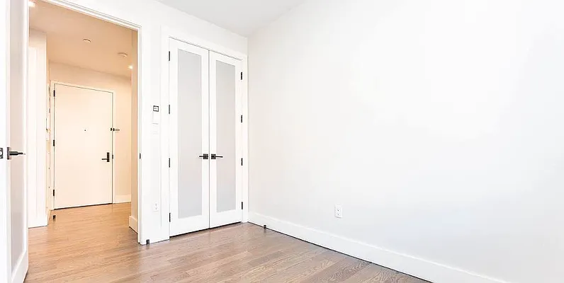 Rented by Reavis | media 33