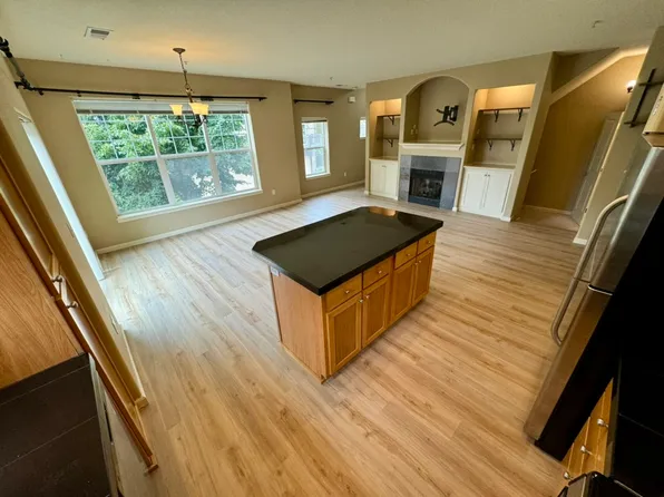 1180 170th Ave Unit 202, Beaverton, OR 97003