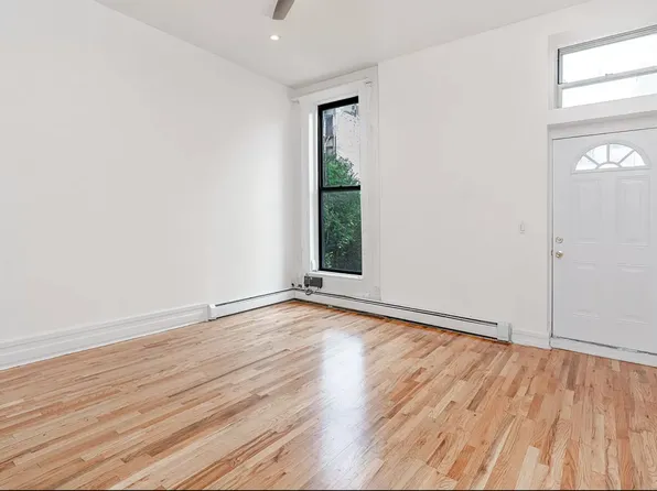 535 Washington Avenue image 8 of 20