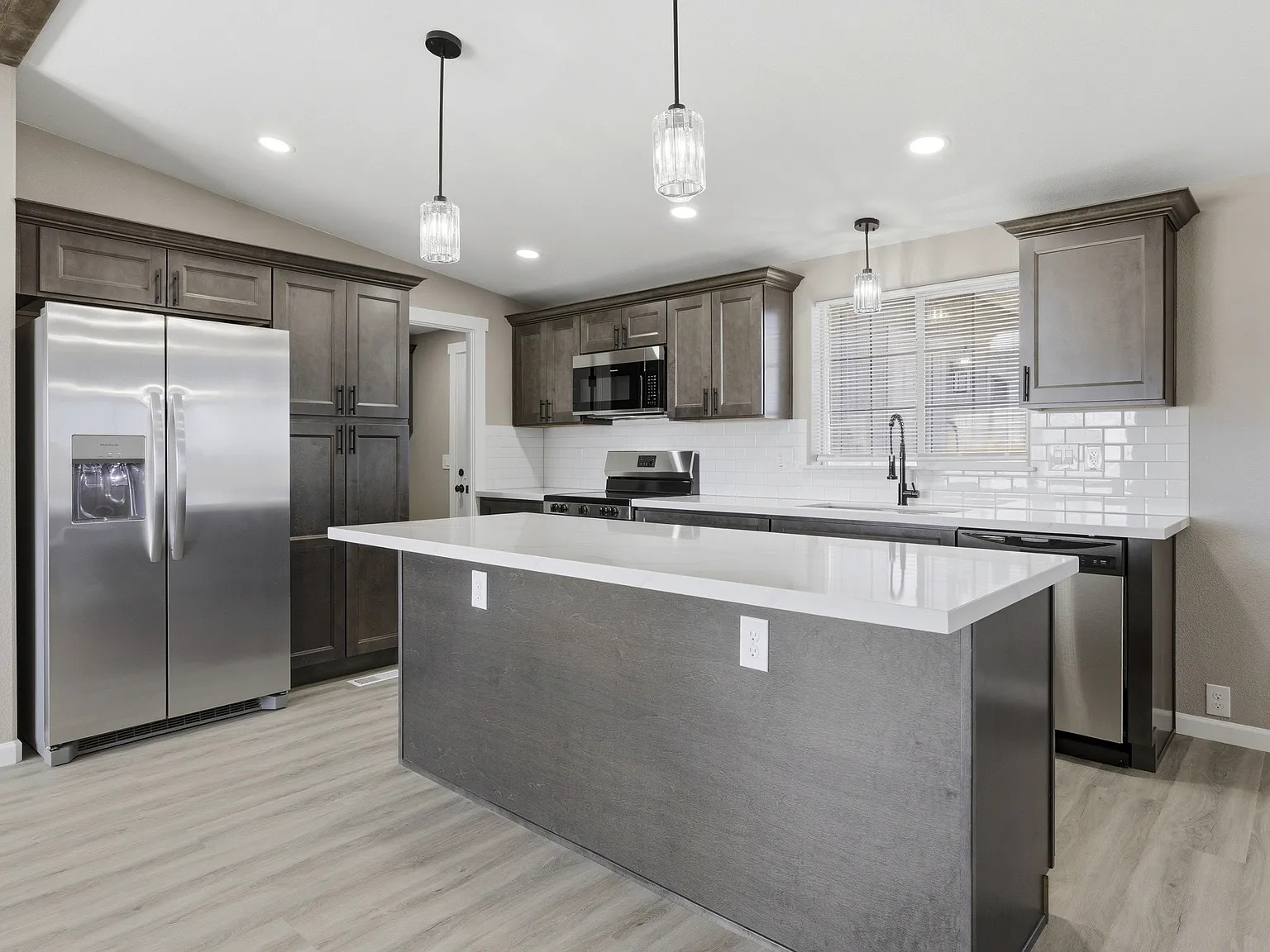 1750 South Johnson Lane - 1 — Photo 3