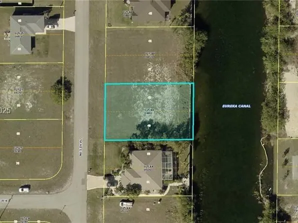 2021 NE 5th Pl, Cape Coral, FL 33909
