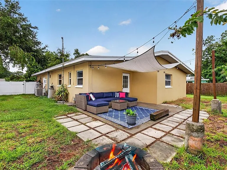 12496 136th Ln — Photo 34