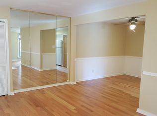 8304 Tobin Rd APT 14, Annandale, VA 22003