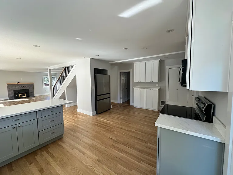 7001 E Loop Rd — Photo 52
