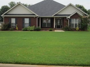 103 W Sommer Oak Dr, Enterprise, AL 36330