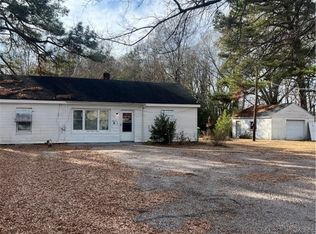904 N Cedar Level Rd, Hopewell, VA 23860
