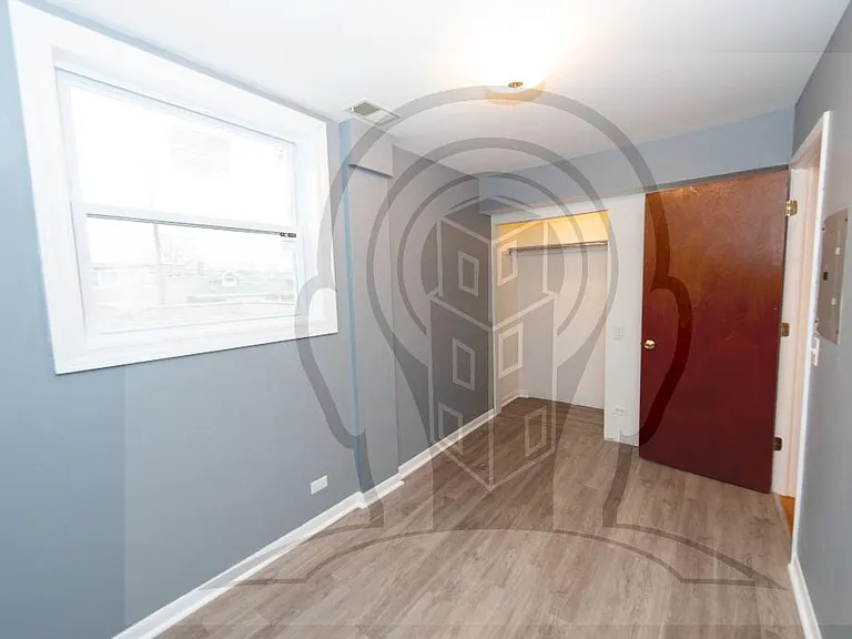 5222 W Belmont Ave #2R — Photo 13