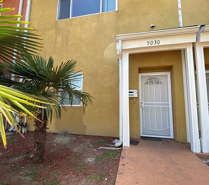 1st image of 5030 S Figueroa St