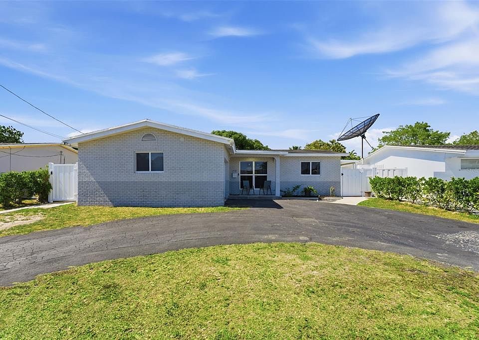 1st image of 2511 NW 87TH AVENUE