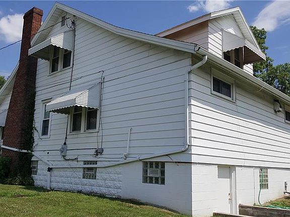 2nd image of 153 Main St