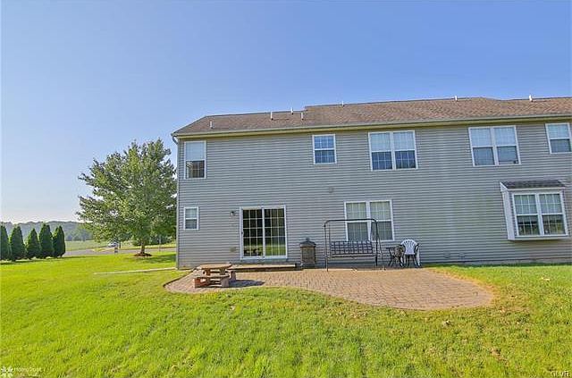 2nd image of 6483 Hickory Rd