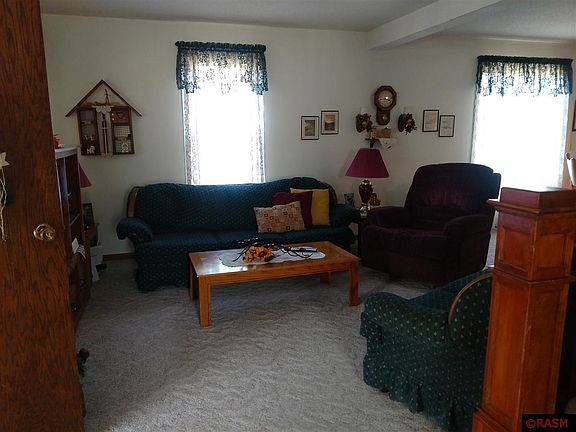 5th image of 315 W Maine St
