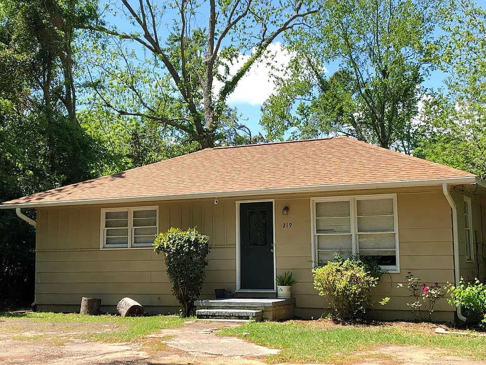 219 Dixie Ave