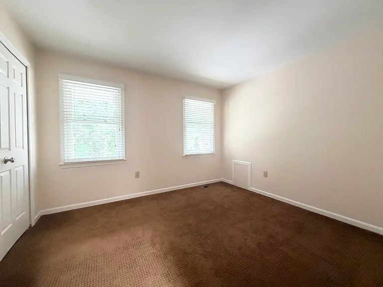 7418 Crestberry Ln — Photo 42