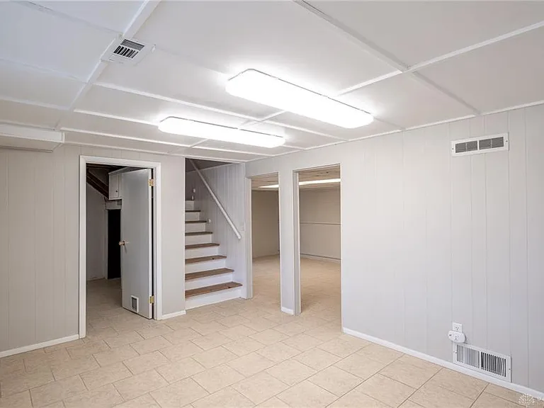 2833 Nacoma Pl — Photo 18