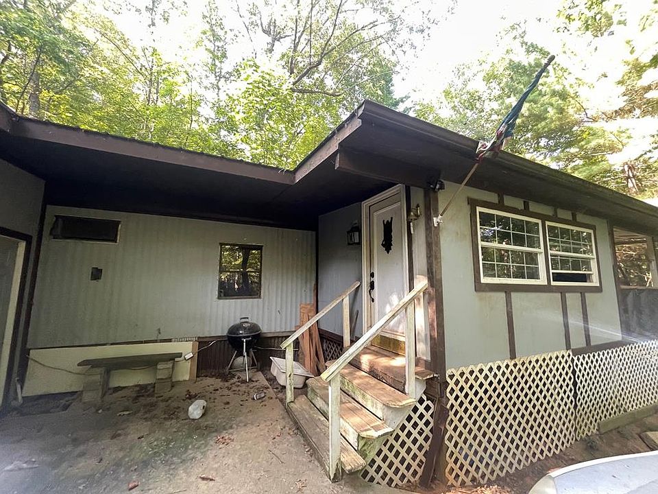 1st image of 4470 Chipmunk Dr