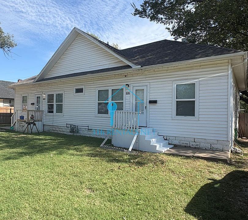1st image of 616 N Edwards Ave #618