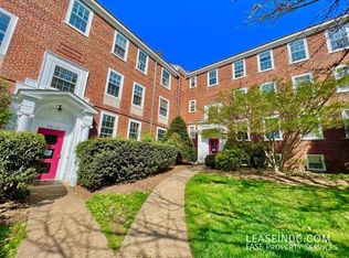3620 38th St NW APT D262, Washington, DC 20016