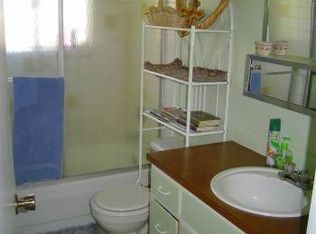 749 64th St, Springfield, OR 97478