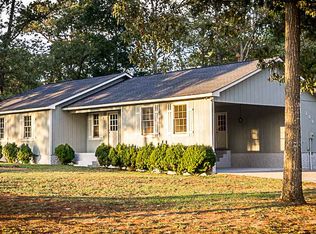 100 Old Oak Rd, Byron, GA 31008