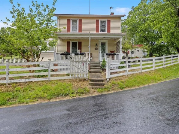 851 Tenth Legion Rd, Broadway, VA 22815