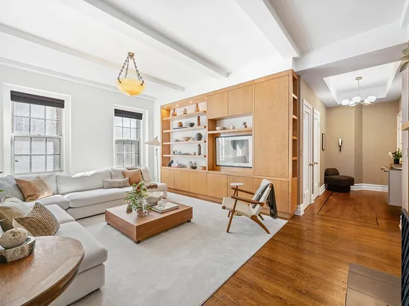 25 5th Ave APT 6C, New York, NY 10003