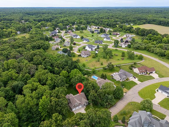 2nd image of 7839 Harvest Hill Ln