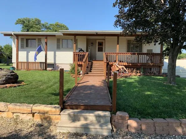 409 S Colorado St, Kanopolis, KS 67454