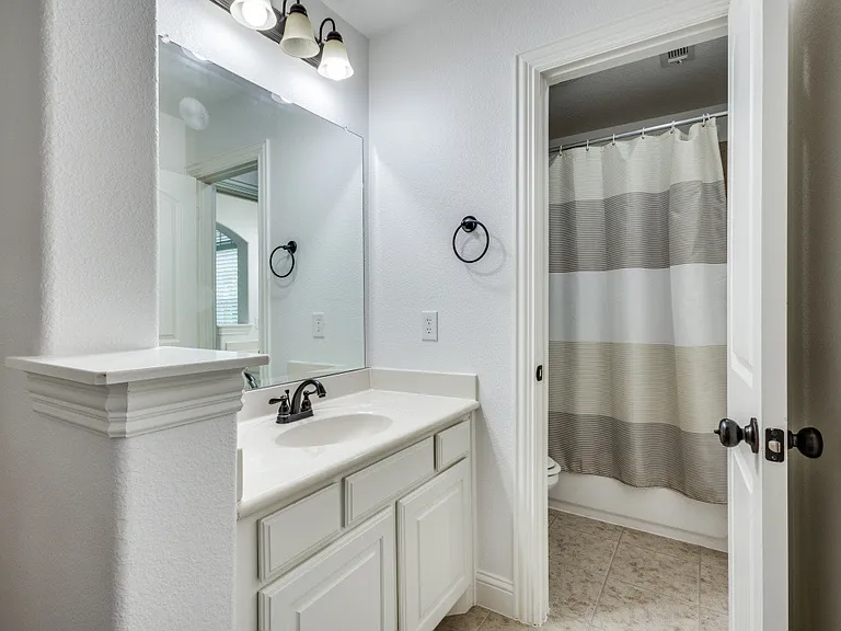 13225 Courtney Dr — Photo 34