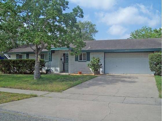 1st image of 4417 Hickey Dr