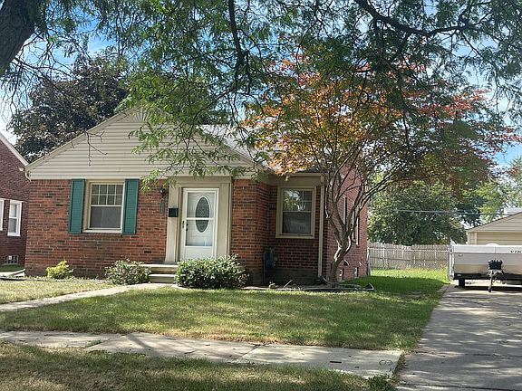 2nd image of 1464 21st St