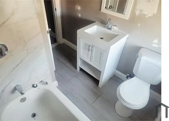 1789 Joan Ave — Photo 11