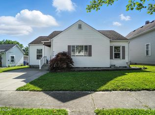 212 N Cherry St, Saint Marys, OH 45885