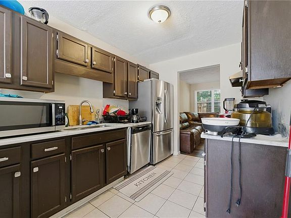 5th image of 7237 Crestside Dr