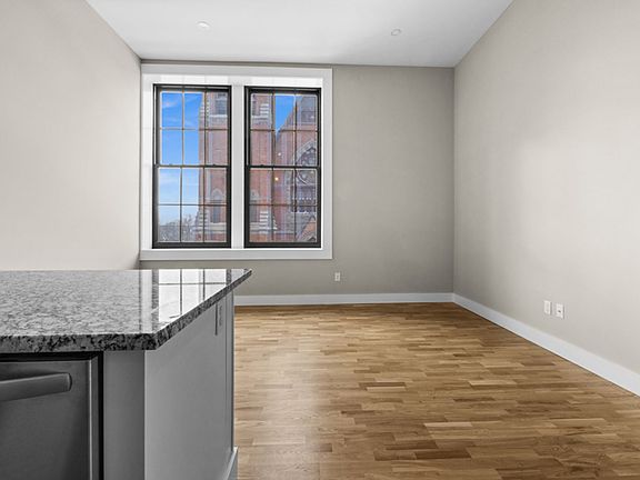 4th image of 45 Johnston Ave #203