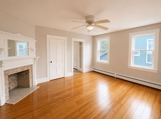 182 Grove St, Putnam, CT 06260