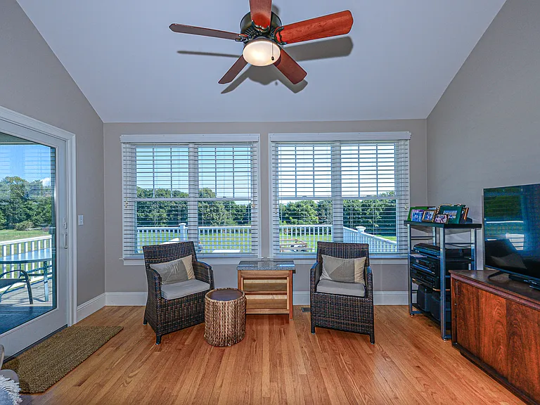 171 Ferry Landing Cir — Photo 11