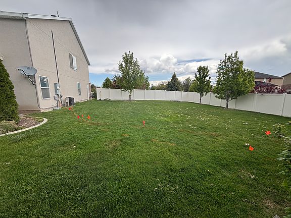 3rd image of 6951 W McCuiston Ave