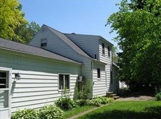 156 Berkshire Rd, Avon Lake, OH 44012