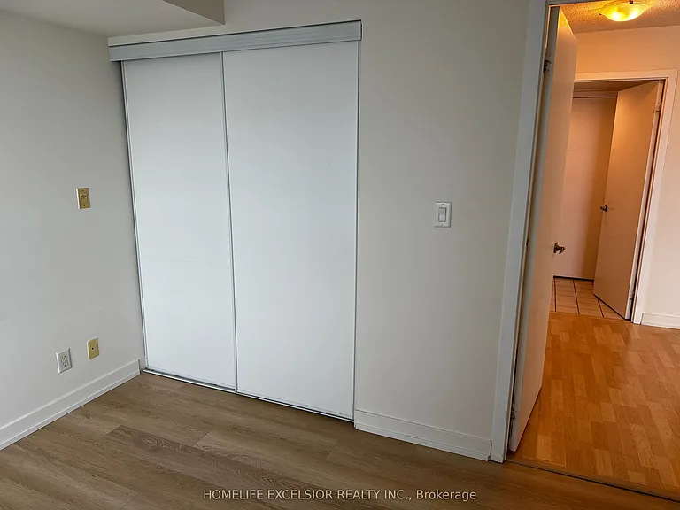 36 Lee Centre Dr #1515 — Photo 13