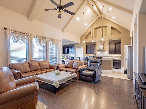 4th image of 13403 Sunset Bay Ln
