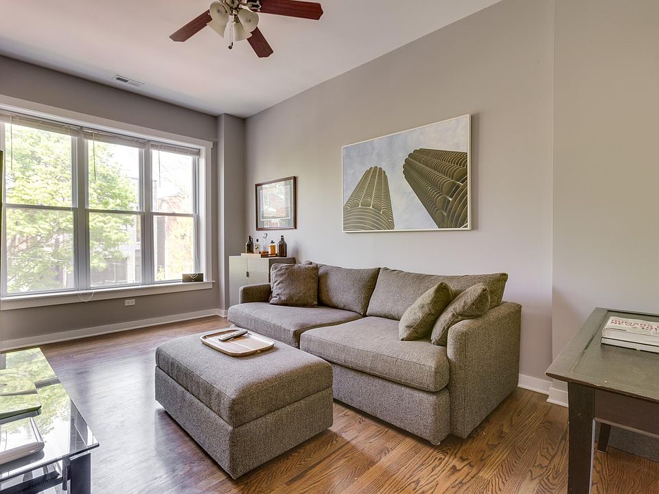 1st image of 2035 W Cortland St APT 2