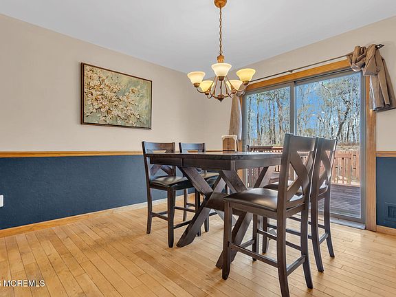 4th image of 35 Marlow Avenue