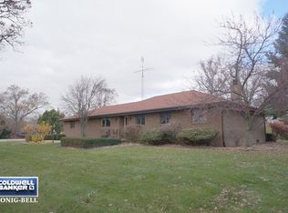 4 Timber Creek Ln, Ottawa, IL 61350