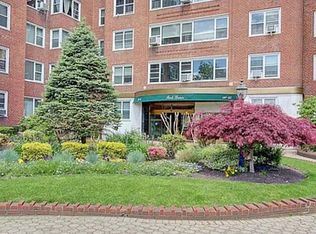 11045 Queens Blvd APT 215, Flushing, NY